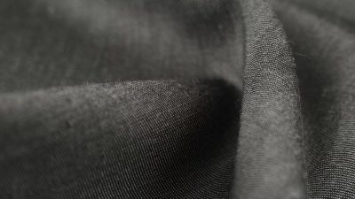 vetement-gris