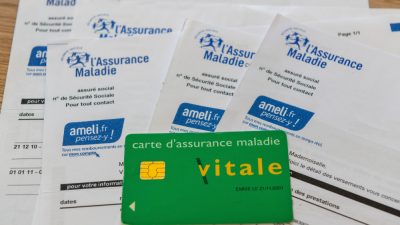 carte-vitale-assurance-maladie